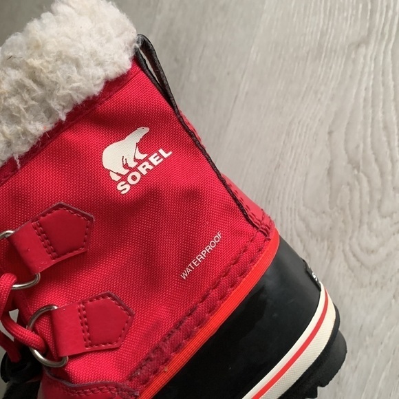 SOREL Girl Boots Yoot PAC waterproof size 10 winter snow hot pin Sherpa lace up - Picture 6 of 10